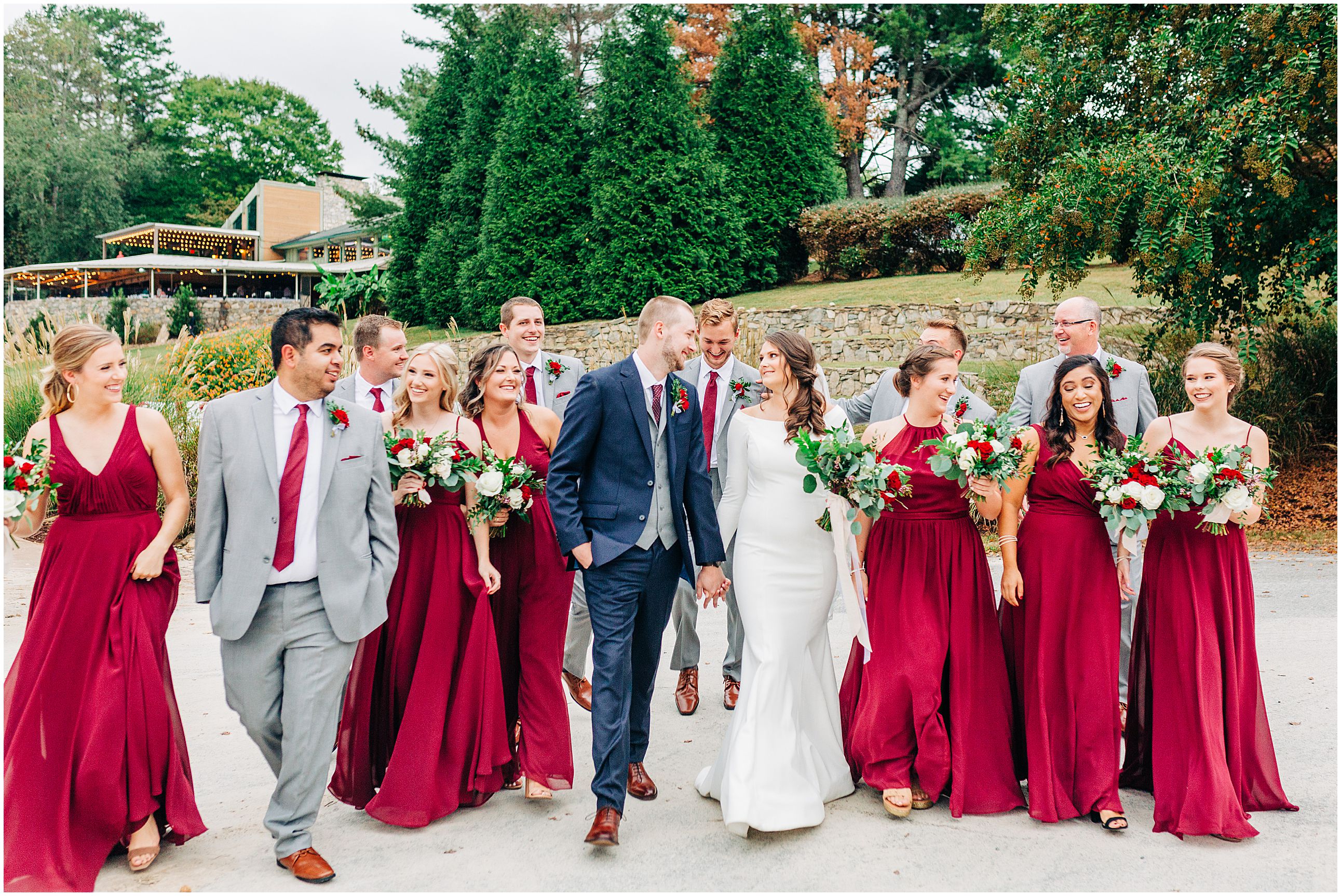 wedding photos at rumbling bald resort lake lure