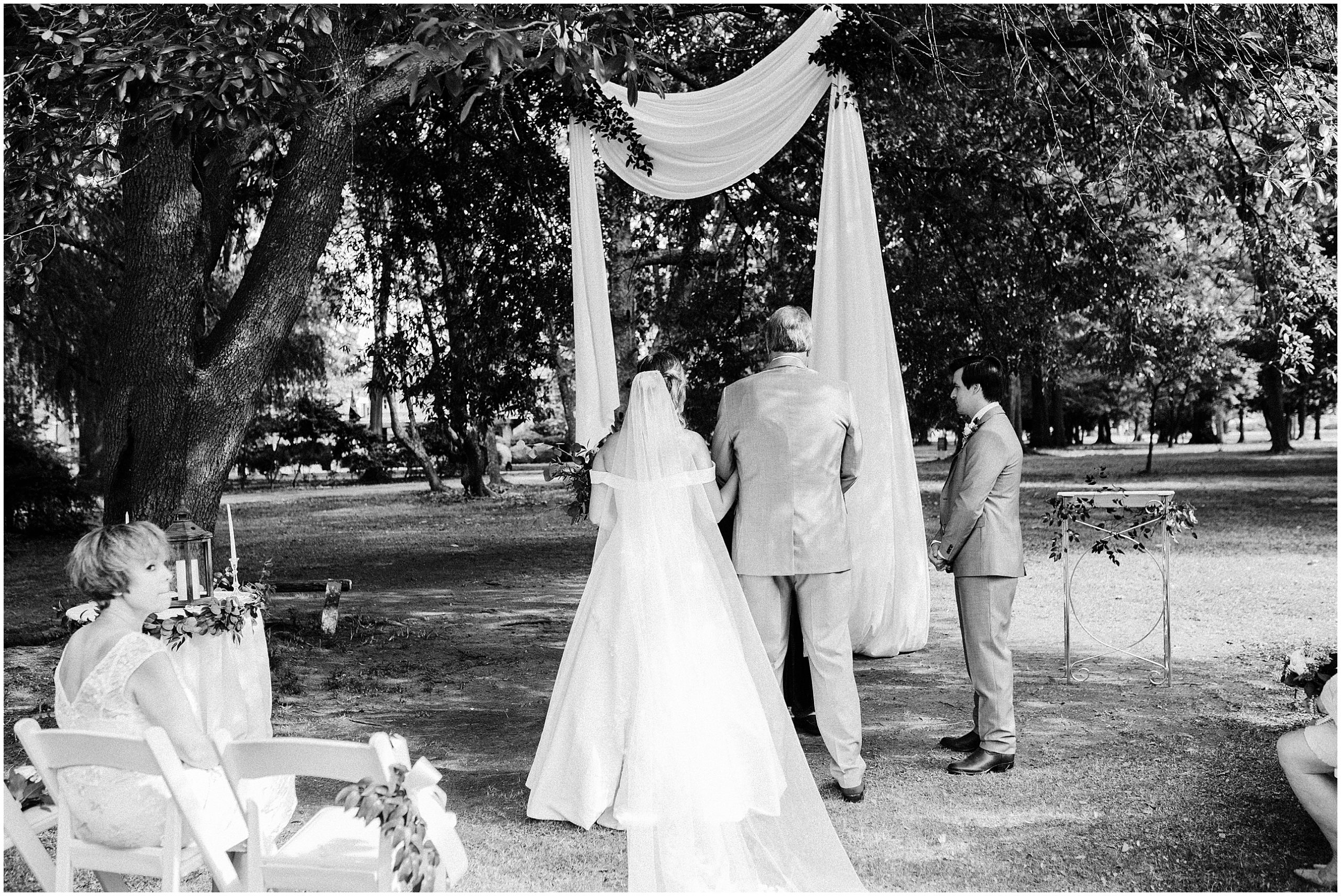 wedding ceremony at the drengaelen house in hartsville, south carolina
