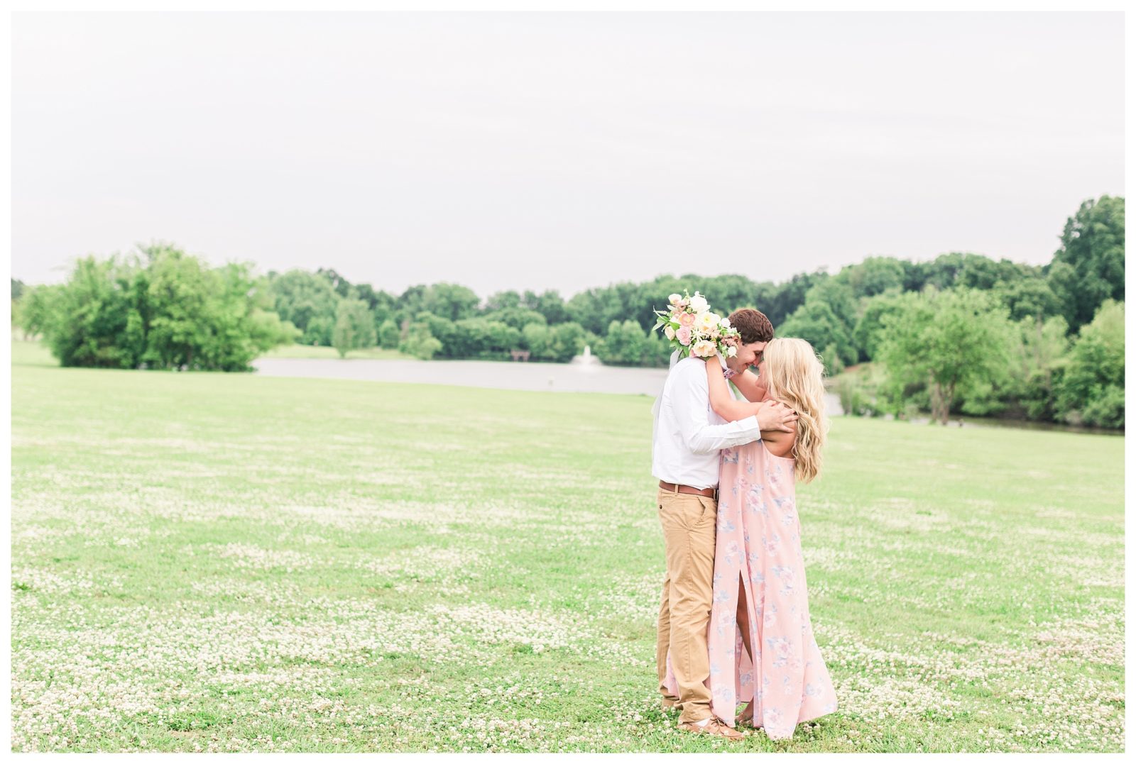 A Blush Sweetheart Session at the Winthrop Lake | Yessica Grace Photography