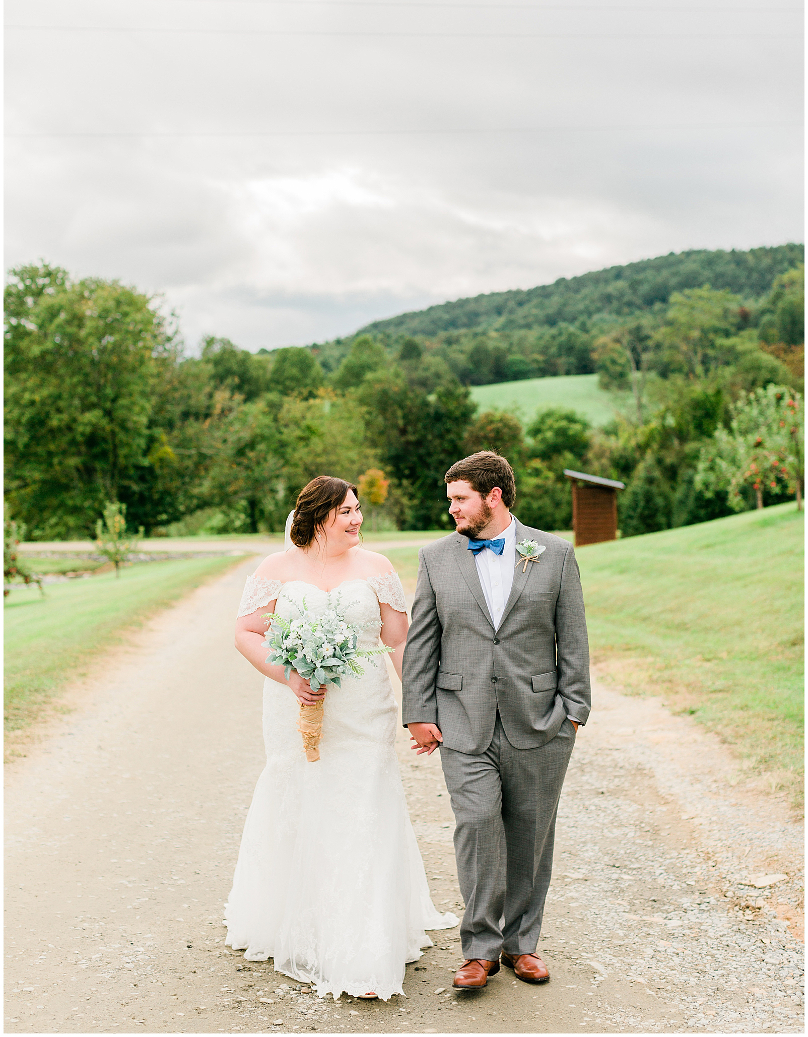 wedding at jeter mountain farm